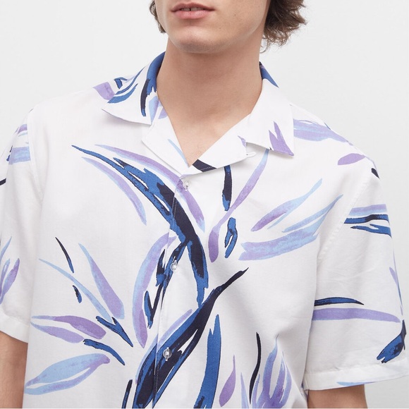 Club Monaco Leaf Print Camp Collar Shirt - Picture 2 of 6